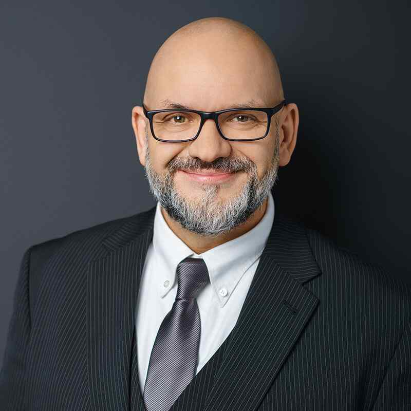 https://casedarwinlaw.com/wp-content/uploads/2019/10/image_team_07.jpg